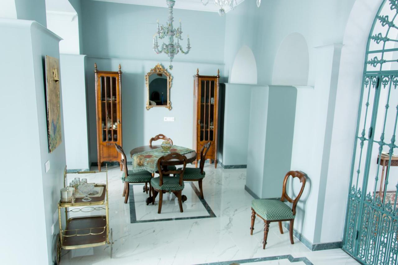 Гостевой дом Casa Senorial Con Piscina. Casa Donna Isabel Пеньяфлор Экстерьер фото